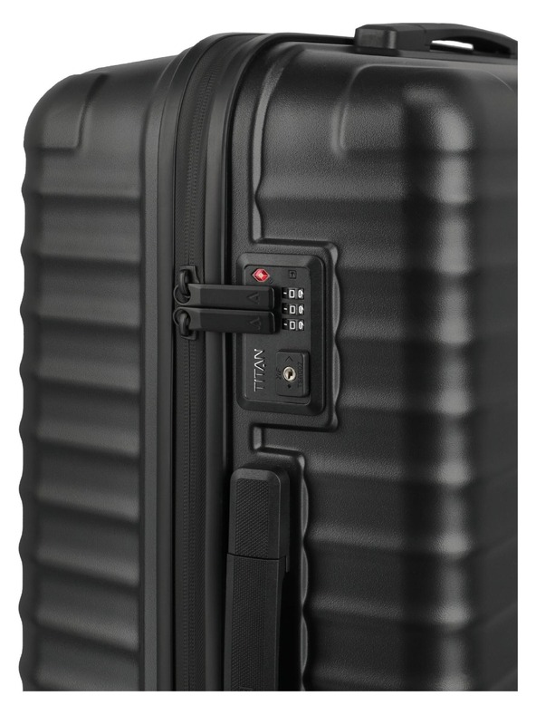 Titan Пътни куфар Titan Upgrade M plus Nightshade black