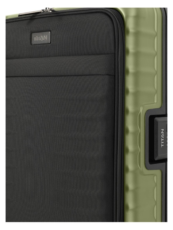 Titan Пътен куфар Titan Overseas S Front pocket Forest green