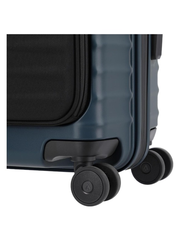 Titan Пътен куфар Titan Upgrade S23 Front pocket Midnight blue
