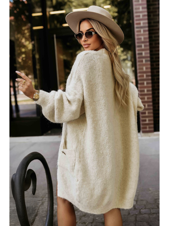 numoco Модерен oversized кардиган с декоративна брошка и практични джобове - бежов