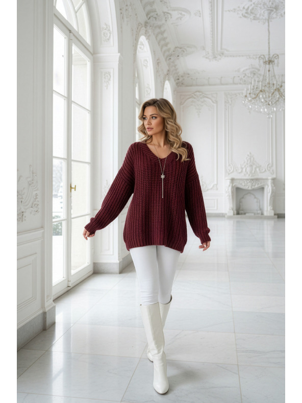 numoco basic Топъл oversized пуловер с плътна тъкан и V деколте - винен