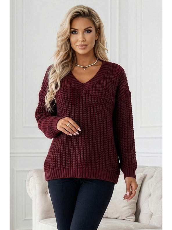 numoco basic Топъл oversized пуловер с плътна тъкан и V деколте - винен
