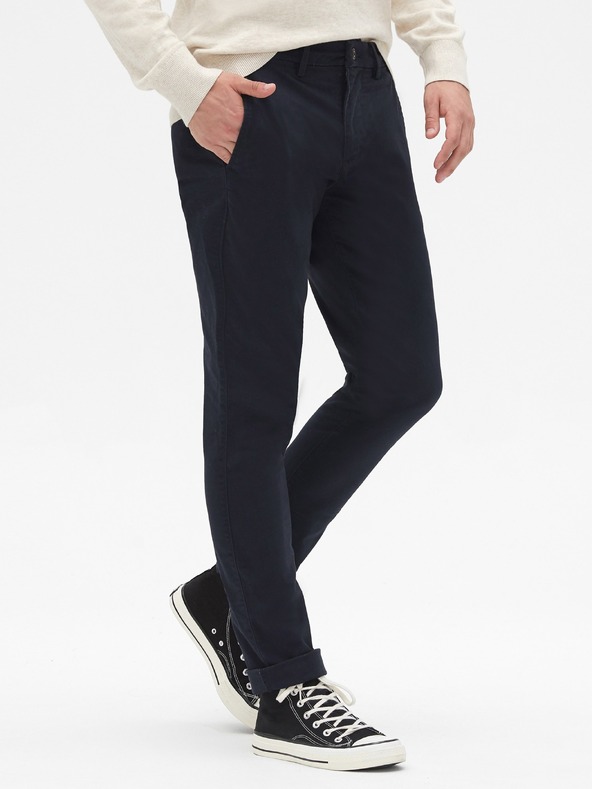 GAP Панталони essential khaki тесен модел GapFlex GAP