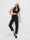 GAP Спортни панталони GapFit Runaround GAP