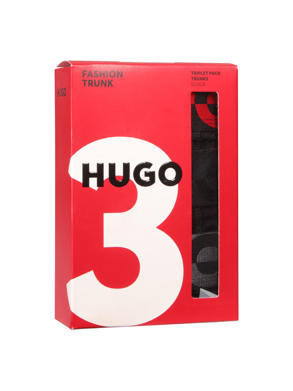 HUGO Комплект три - мъжки боксерки HUGO черни