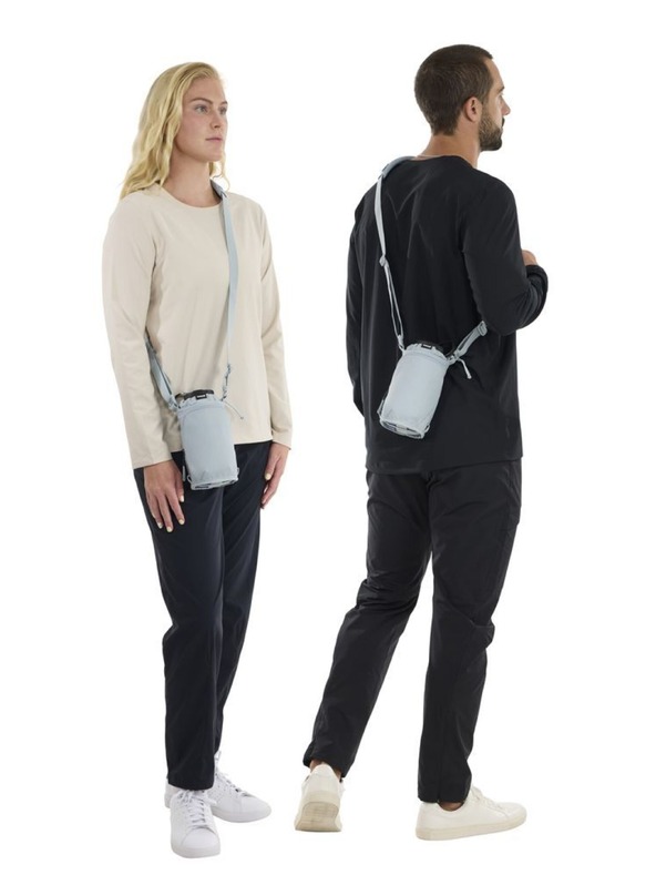 Thule Thule EnRoute калъф за бутилка TEWB5101 - Soft Blue/Darkest Blue