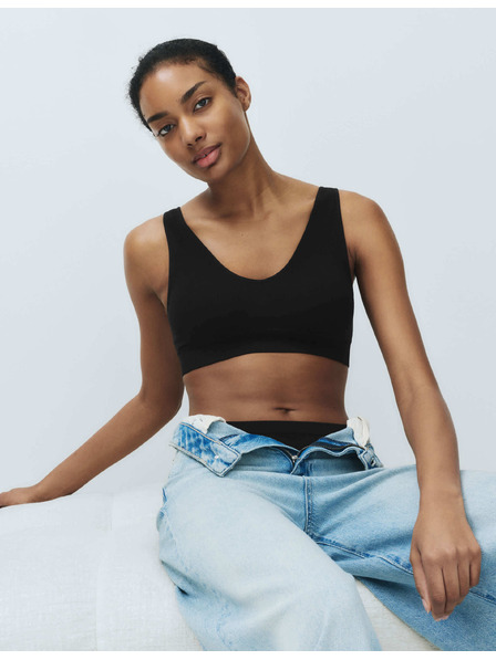Marks & Spencer Безшевни топове с V-образно деколте, 3 броя Marks & Spencer черна