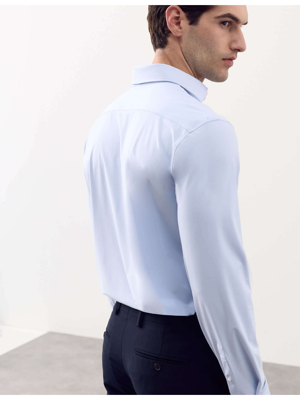Marks & Spencer Разтеглива функционална риза с вталена форма Marks & Spencer Blue
