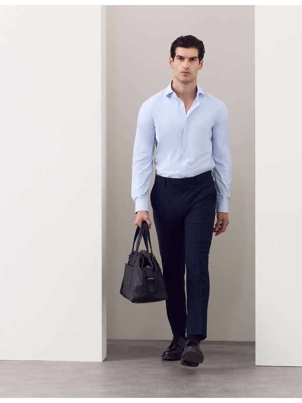 Marks & Spencer Разтеглива функционална риза с вталена форма Marks & Spencer Blue