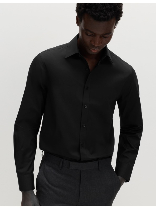 Marks & Spencer Черна риза с тесен силует, лесна за гладене Marks & Spencer