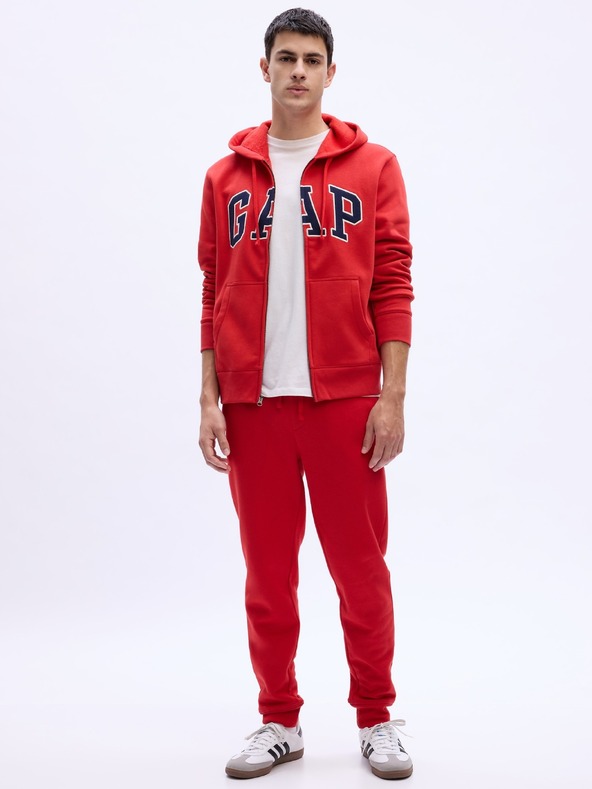 GAP Спортни панталони от флис с логото GAP