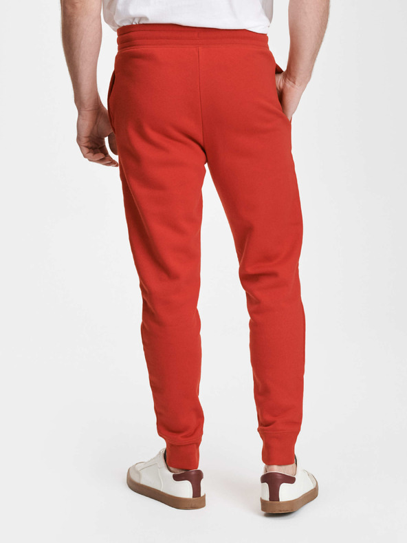 GAP Спортни панталони от флис с логото GAP