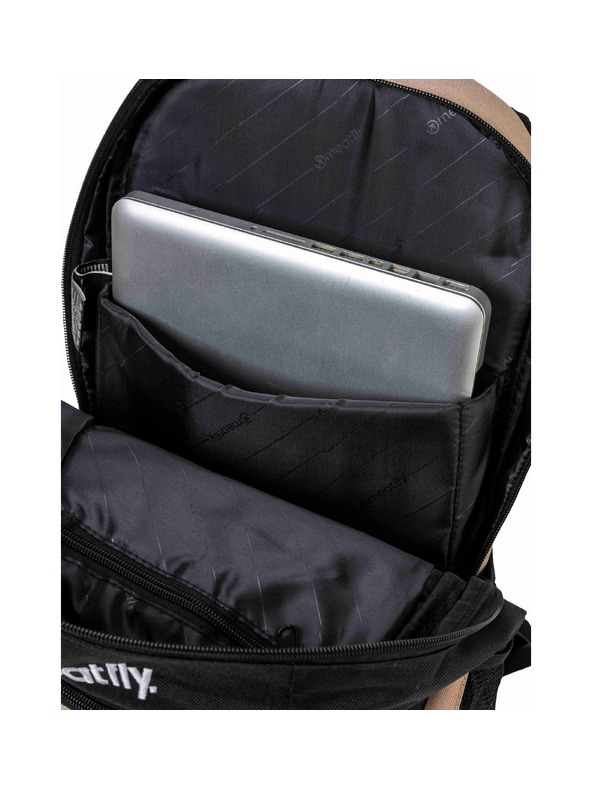 Meatfly Meatfly раница Basejumper Nougath 22 L