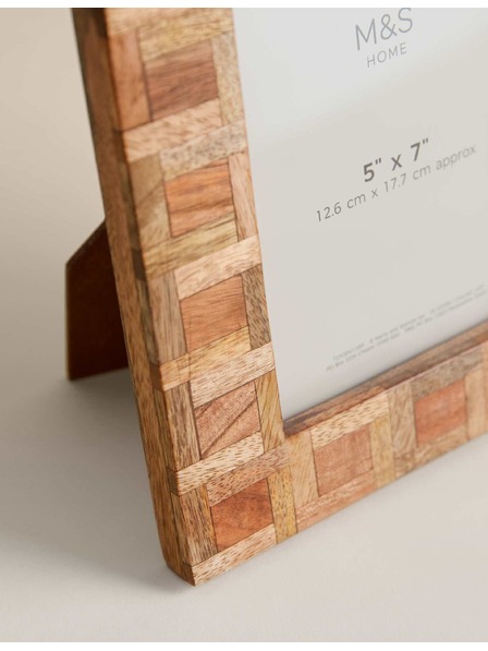 Marks & Spencer Фоторамка Marquetry, 5 × 7 инча Marks & Spencer бежова