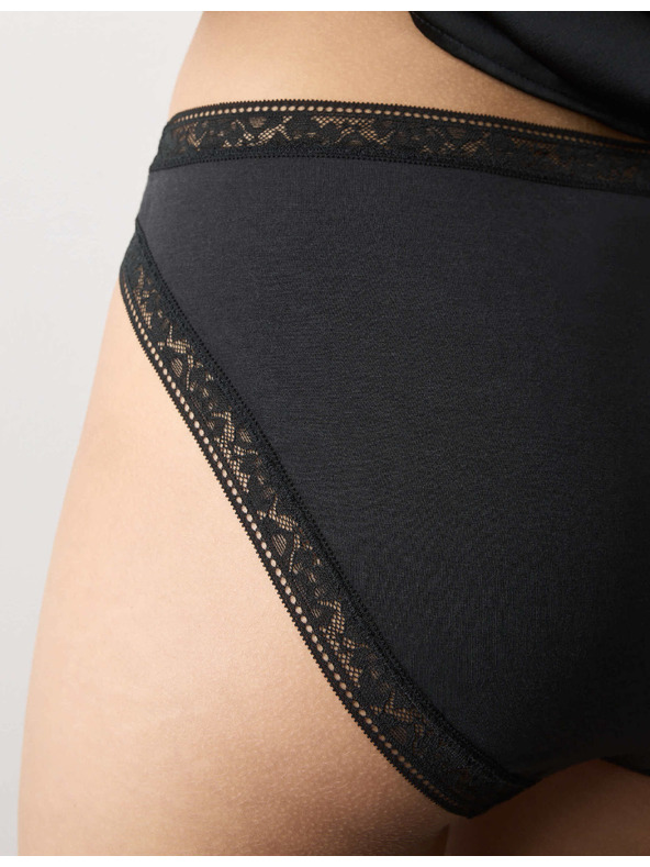 Marks & Spencer 4 бр. бикини с високи крачоли от модал с коприна Marks & Spencer черна