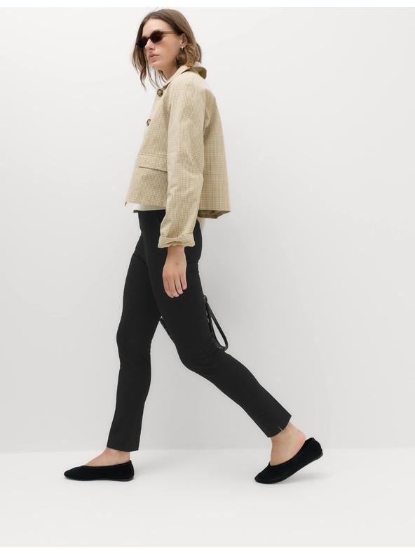 Marks & Spencer Панталони тесен крой с преди плисе Marks & Spencer черни