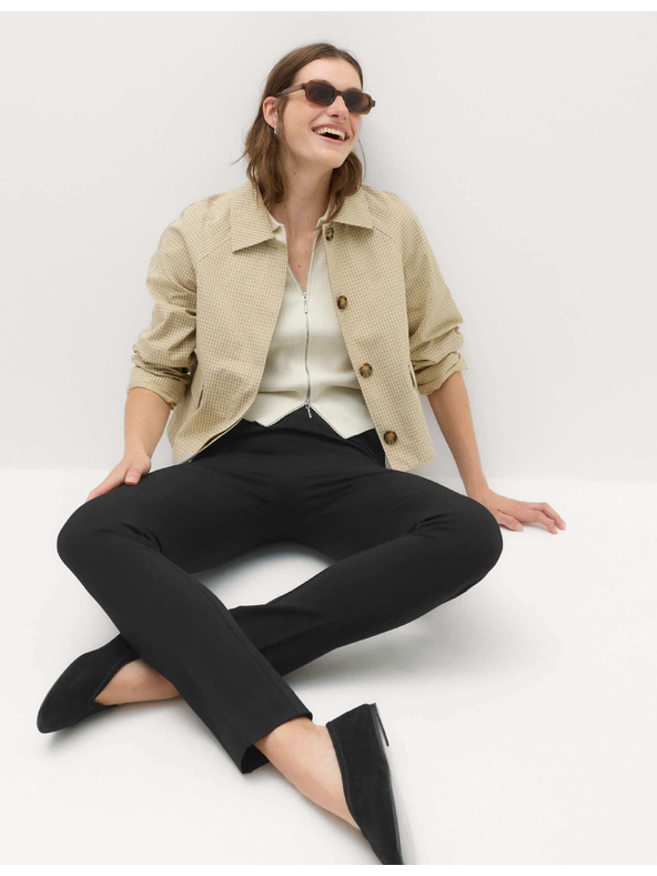 Marks & Spencer Панталони тесен крой с преди плисе Marks & Spencer черни